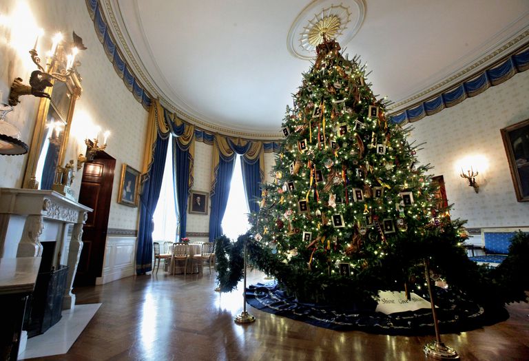 (2011) Chủ đề Giáng sinh năm 2011 của Nhà Trắng là 