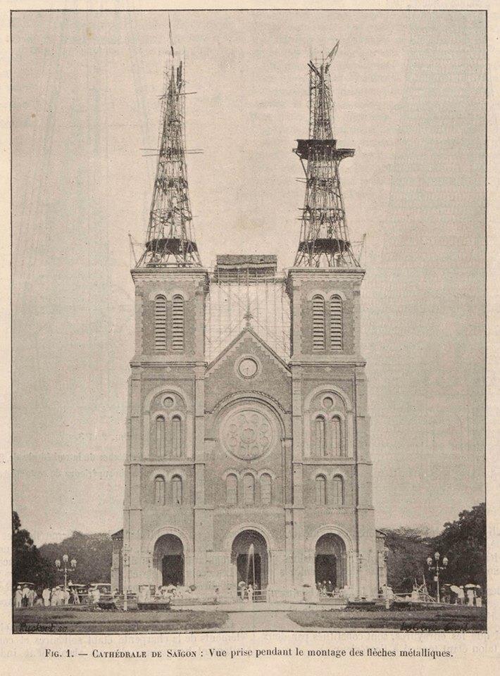 Chuyện hai tháp chuông nhà thờ Đức Bà Sài Gòn
