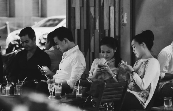 Loạt ảnh smartphone và cuộc sống người Việt