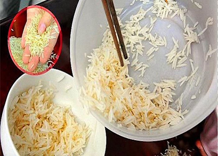 Hạt gạo giả thường dài hơn gạo thật. Ba bát cơm làm từ gạo nhựa sẽ tương đương với việc bạn "chén" 1 chiếc túi nilon.