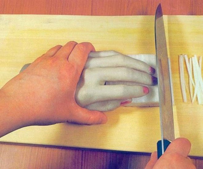Dụng cụ tránh cắt vào tay