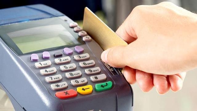 Bạn có thể thanh toán bằng thẻ ATM tại cửa hàng