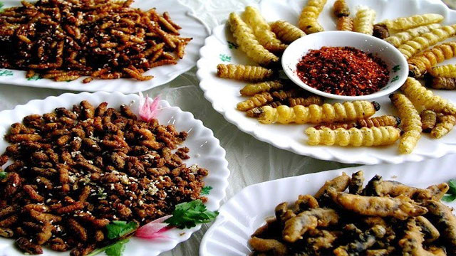 Loi choi xào sả ớt là món ăn gây nghiền của người Trà Vinh - VietFlavour.com
