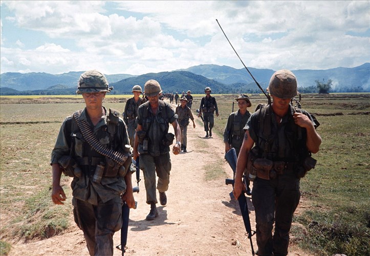 Chùm ảnh hiếm về sư đoàn dù 101 của Mỹ ở Việt Nam