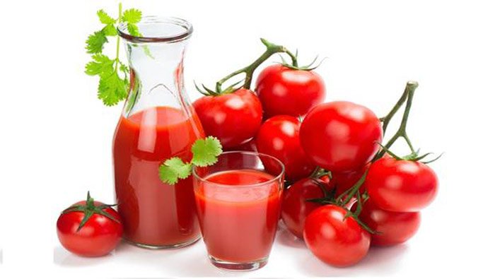 Uống nước ép cà chua để giải rượu 