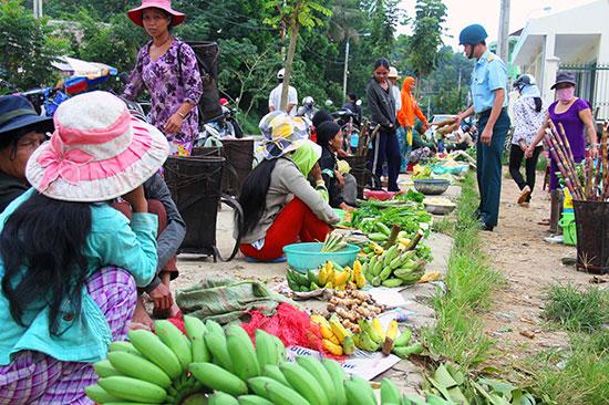 Đất và người Quảng Nam: Ra chợ vào buổi sớm mai