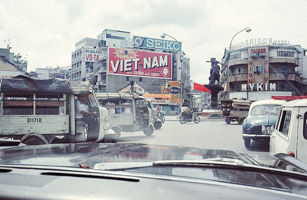 Sài Gòn vẫn âm thầm sống