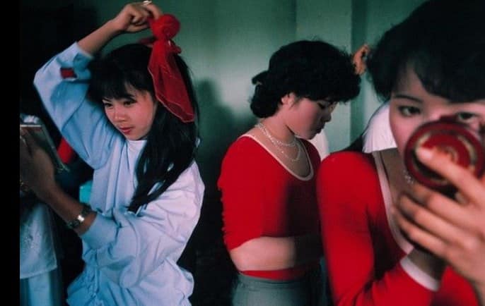 Vẻ đẹp bình dị Việt Nam trong thập niên 90 (Ảnh)