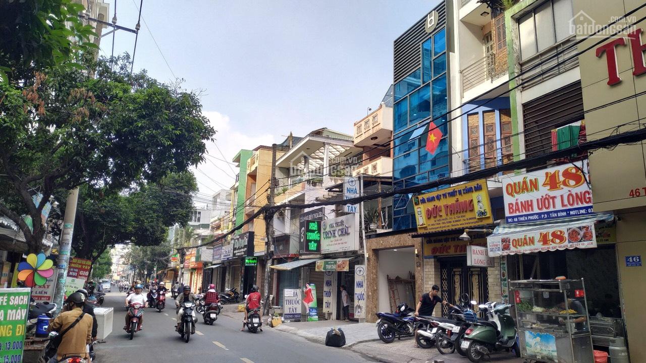Bán nhà mặt tiền đường Nguyễn Hữu Cầu, Quận 1