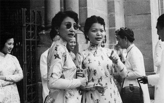 Nao lòng trước tà áo dài của phụ nữ Sài Gòn xưa - 14