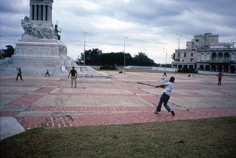 Lang ngam cuoc song thanh binh o Cuba nam 1983-Hinh-19