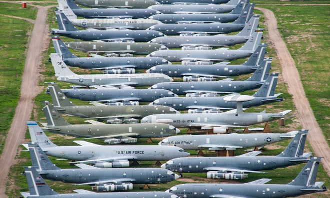 Tham quan nghĩa trang máy bay lớn nhất thế giới nơi gần 4000 chiếc máy bay đang yên nghỉ - Ảnh 3.