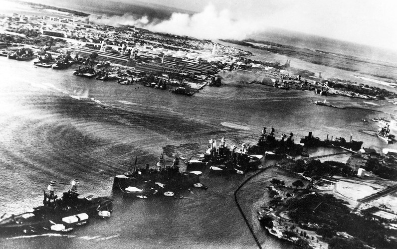 Vì sao Nhật Bản kiên quyết không tấn công Trân Châu Cảng đợt 3?