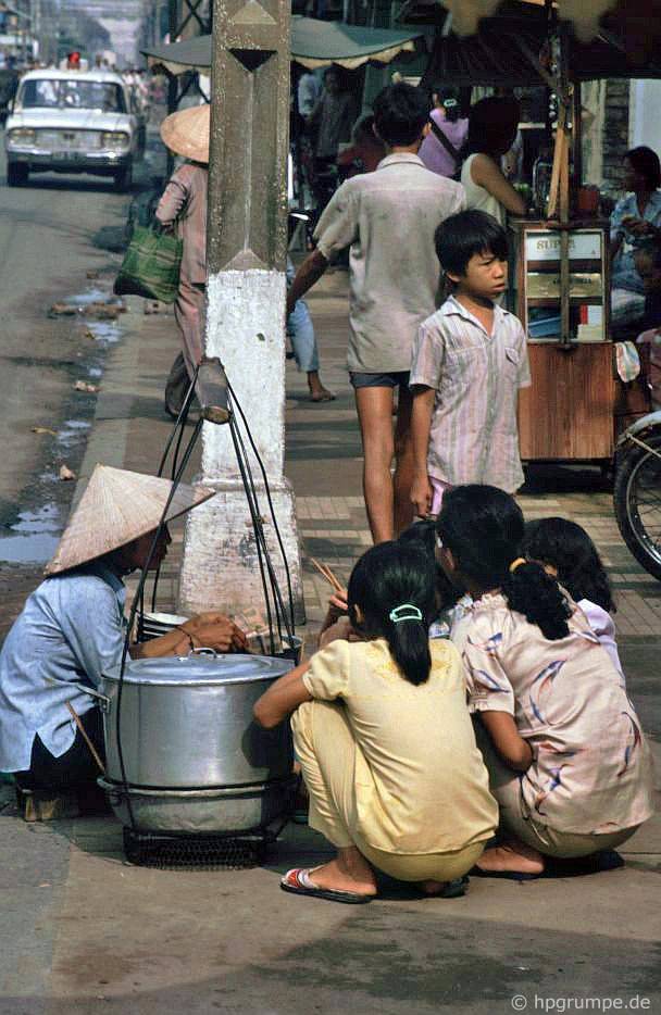 Sài Gòn: nấu bếp ở Chợ Lớn