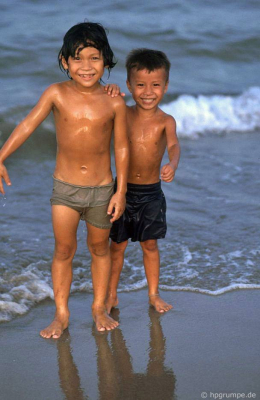 Trung Quốc Beach: Trẻ em