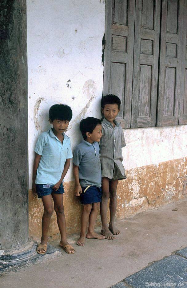 Trẻ em ở Ninh Bình