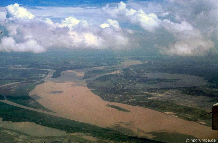 Hà Nội: Aerial View - Sông Hồng