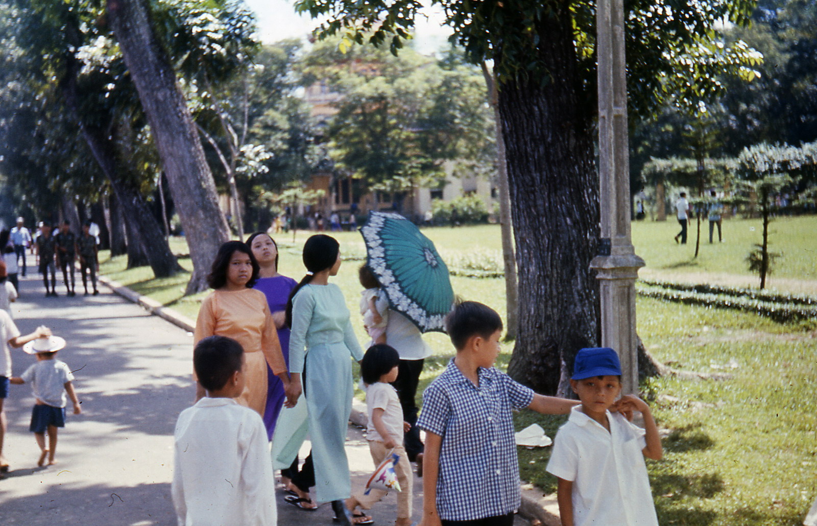 Lưu bản nháp tự động