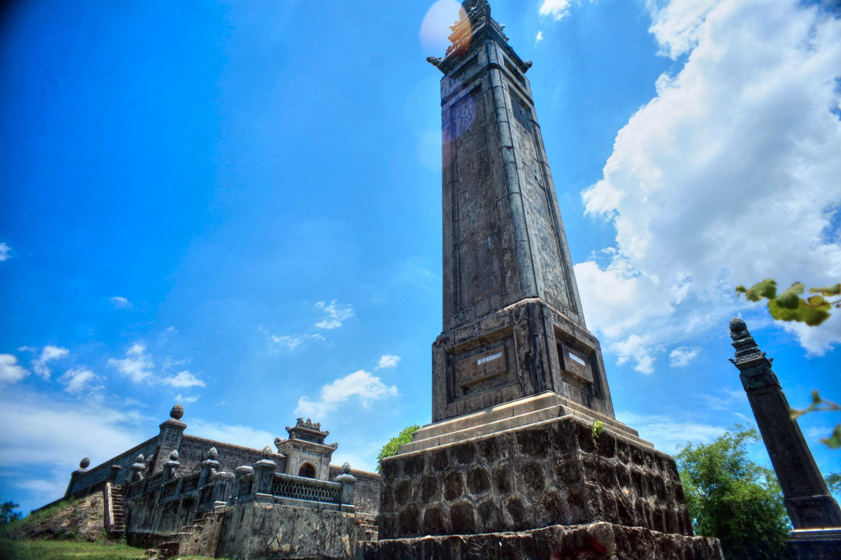 Lăng Thánh Cung – khu lăng mộ bề thế ít người biết ở Huế