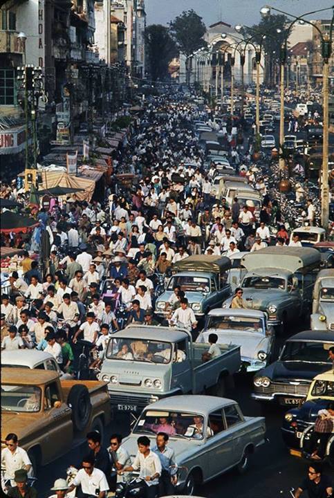  Sài Gòn rất nổi tiếng về kẹt xe và điều này đã có từ xa xưa. 