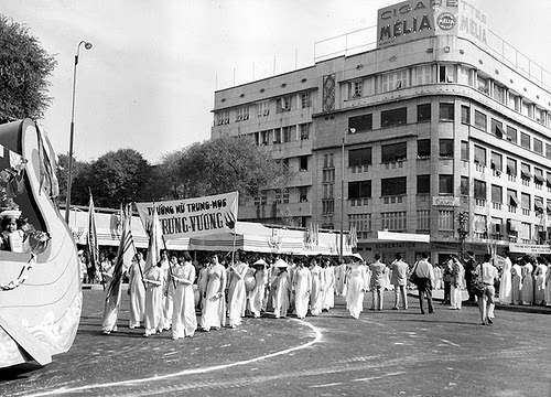 Ngày Phụ Nữ 03/03/1960 Tại Sài Gòn Năm Xưa
