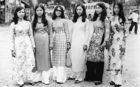 Những quan điểm thẩm mỹ mới trong thiết kế áo dài ở Việt Nam thế kỷ 20