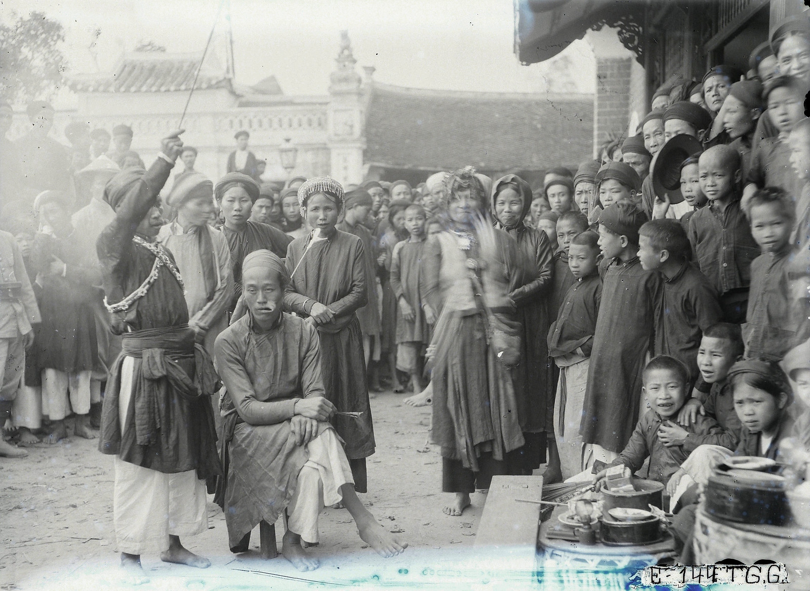 Chùm ảnh: Lễ hội Phủ Giày ở Nam Định thập niên 1920