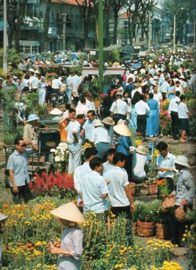 Hình ảnh chợ hoa tết xưa
