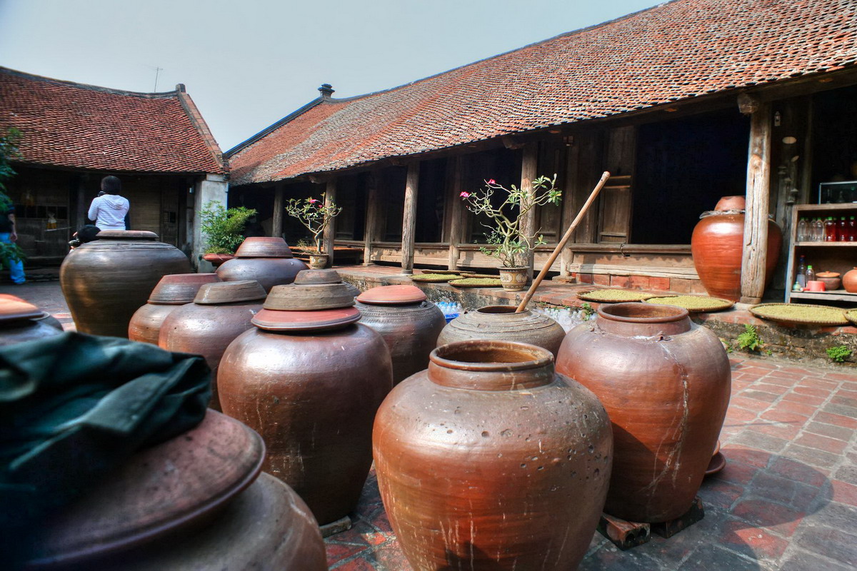 Đường Lâm – ngôi làng cổ nổi tiếng nhất Việt Nam