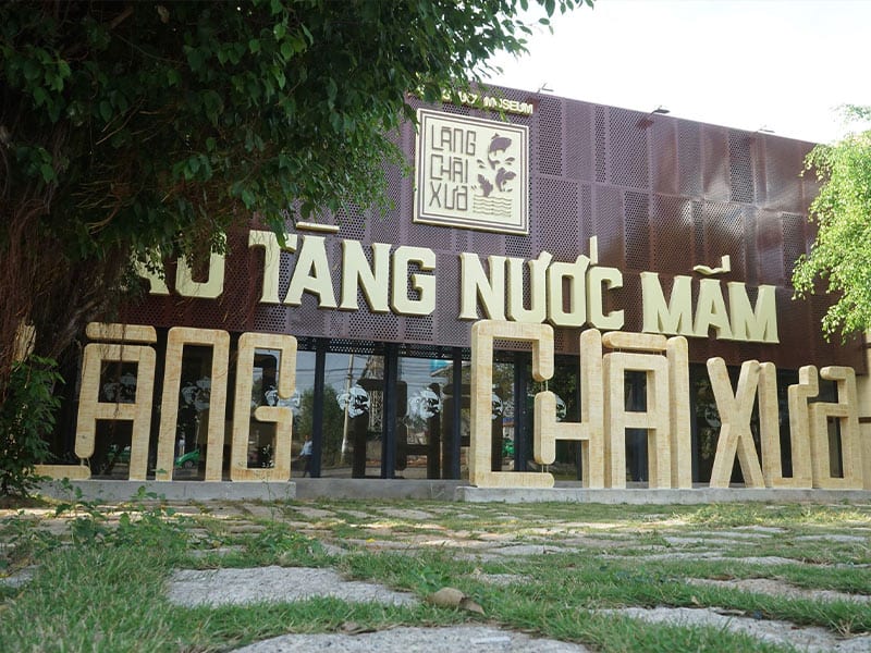 Bảo tàng nước mắm Làng Chài Xưa độc đáo duy nhất tại Việt Nam - Nước Mắm Tĩn